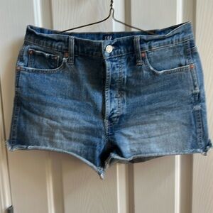 Gap Denim women’s size 10/W 30 cheeky short